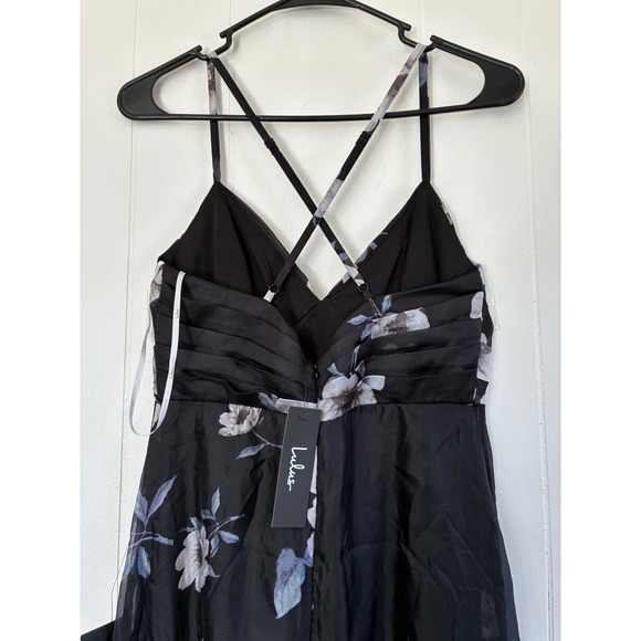 NWT Lulus Black Floral Chiffon Maxi Dress Small Surplice Side Slit Whimsgoth - Picture 6 of 8